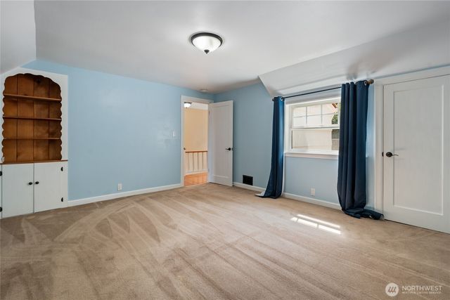 497 Central Avenue E, Tenino, WA 98589