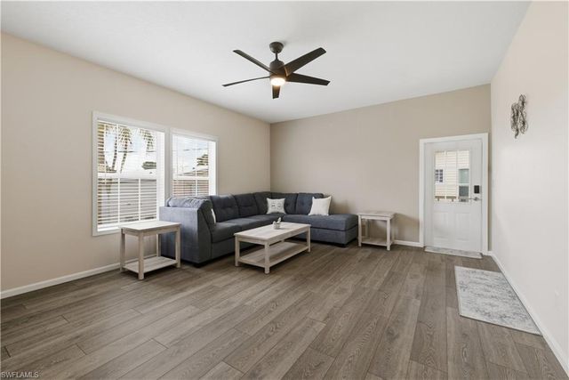 24 Red Poinciana DR, Fort Myers, FL 33908
