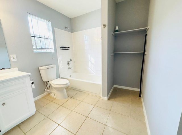 5123 Denmark Street, Houston, TX 77016