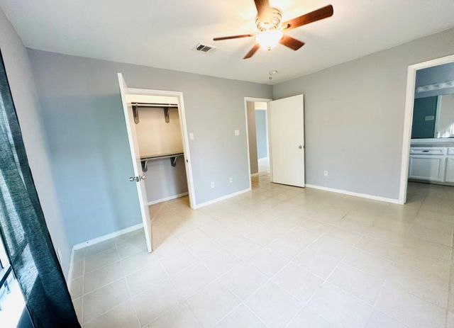 5123 Denmark Street, Houston, TX 77016