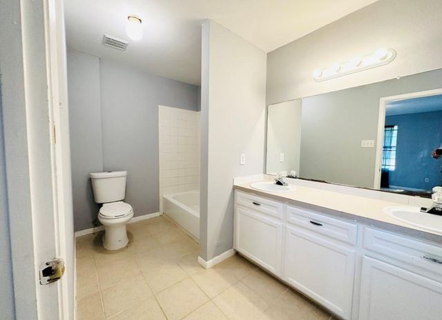 5123 Denmark Street, Houston, TX 77016