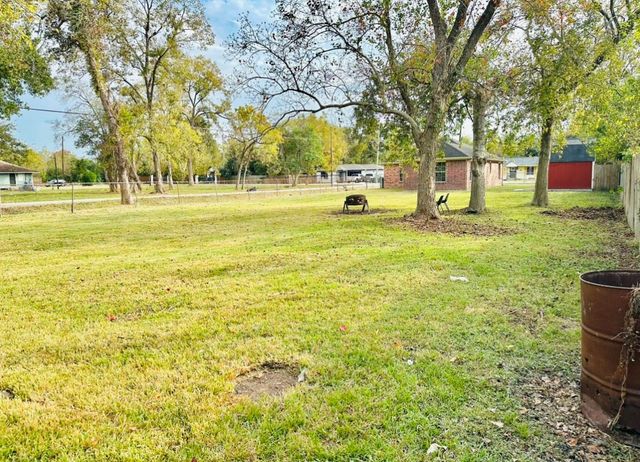 5123 Denmark Street, Houston, TX 77016