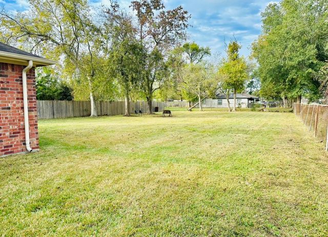 5123 Denmark Street, Houston, TX 77016