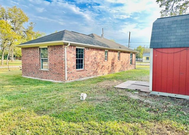 5123 Denmark Street, Houston, TX 77016