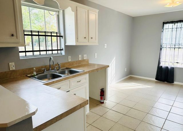 5123 Denmark Street, Houston, TX 77016