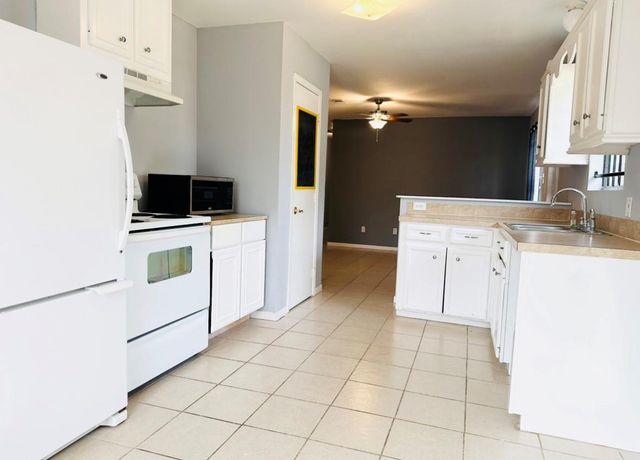 5123 Denmark Street, Houston, TX 77016