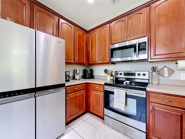 1060 ROCK HARBOR AVENUE, Orlando, FL 32828