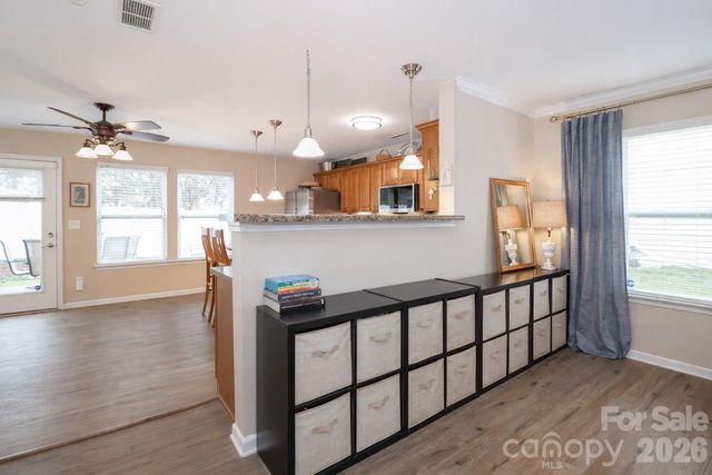 1123 Valley Street, Statesville, NC 28677