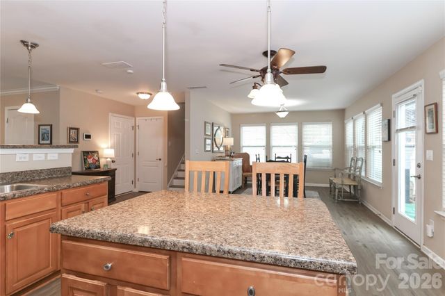 1123 Valley Street, Statesville, NC 28677