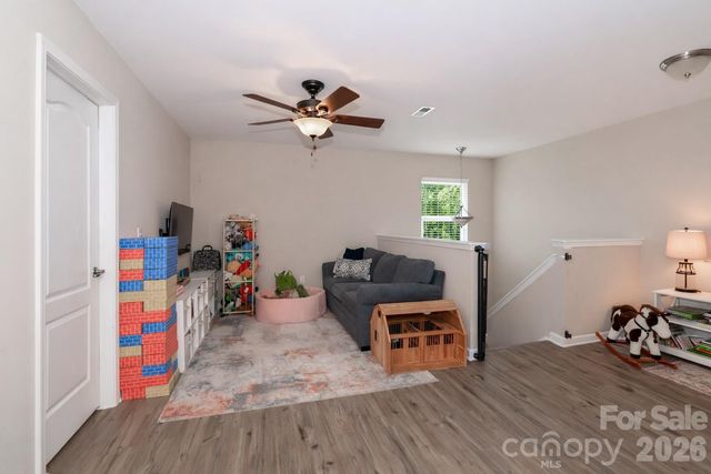 1123 Valley Street, Statesville, NC 28677