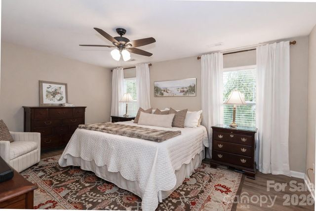 1123 Valley Street, Statesville, NC 28677