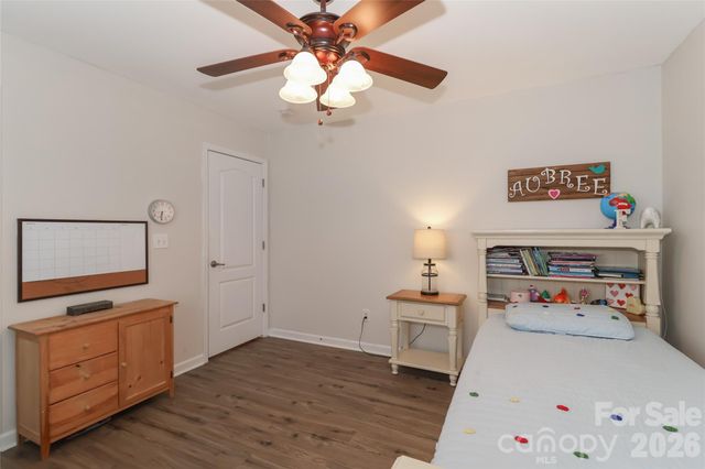 1123 Valley Street, Statesville, NC 28677