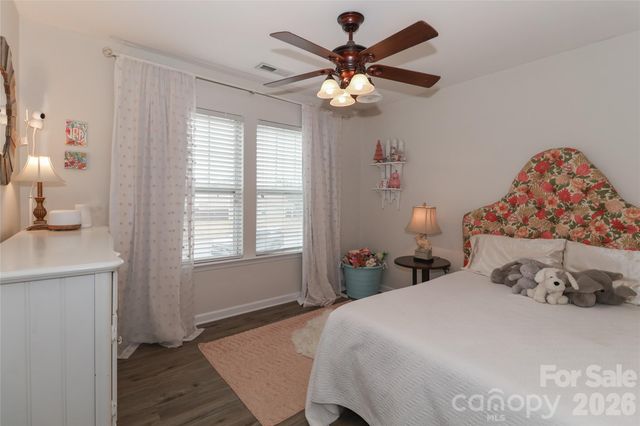 1123 Valley Street, Statesville, NC 28677