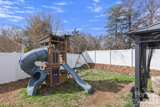 1123 Valley Street, Statesville, NC 28677