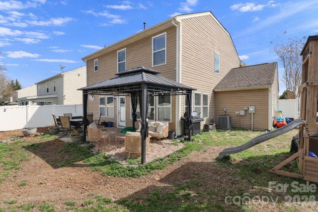 1123 Valley Street, Statesville, NC 28677