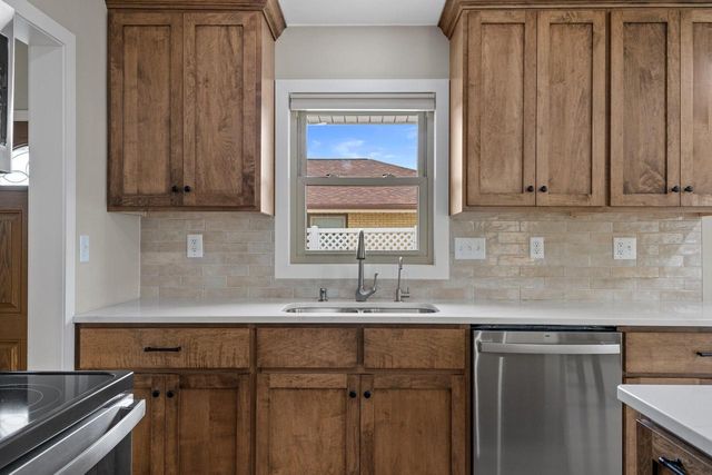 6956 W Morgan AVENUE, Milwaukee, WI 53220