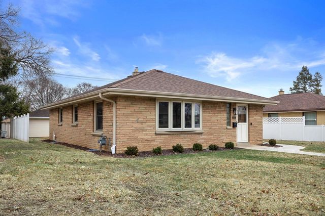 6956 W Morgan AVENUE, Milwaukee, WI 53220