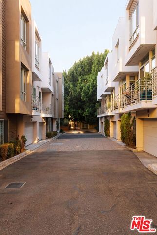 1400 N Fuller Avenue 16, Los Angeles, CA 90046