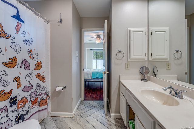 2310 Oak Castle, San Antonio, TX 78232