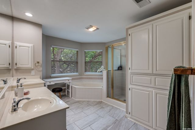 2310 Oak Castle, San Antonio, TX 78232