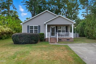 14 Atlantic Avenue, Benson, NC 27504
