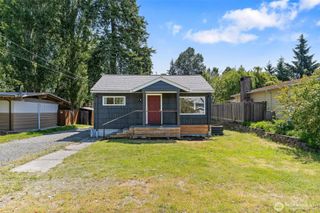 9520 2nd Avenue NW, Seattle, WA 98177