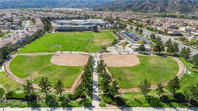 3863 Quartzite Lane, San Bernardino, CA 92407