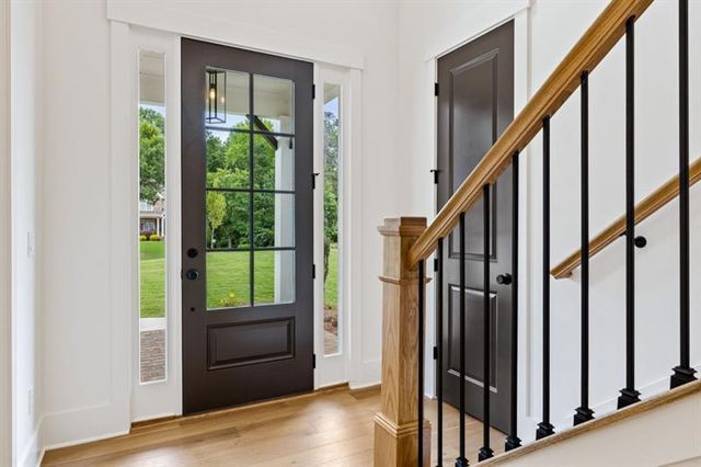 9110 Greenway Court, Gainesville, GA 30506