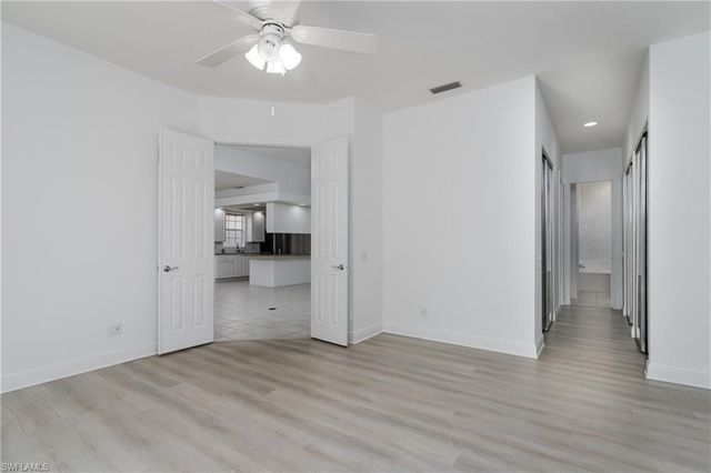 4892 San Pablo CT, Naples, FL 34109