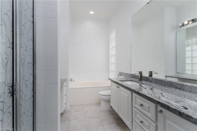 4892 San Pablo CT, Naples, FL 34109