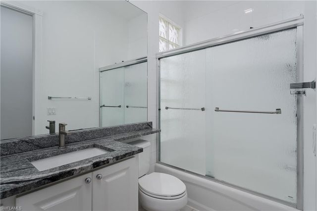 4892 San Pablo CT, Naples, FL 34109