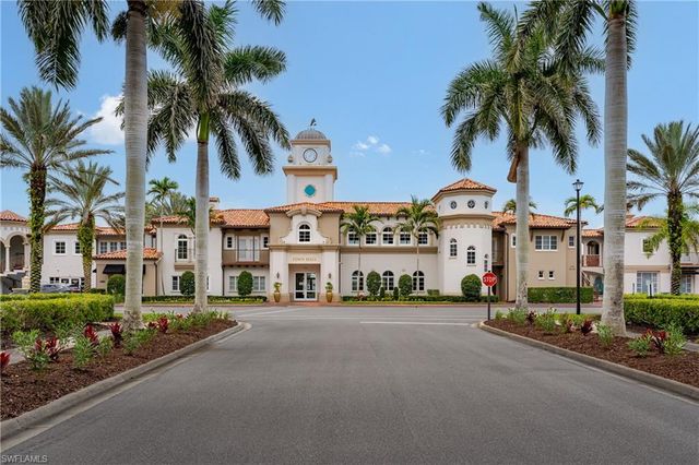 4892 San Pablo CT, Naples, FL 34109