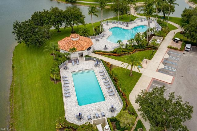 4892 San Pablo CT, Naples, FL 34109