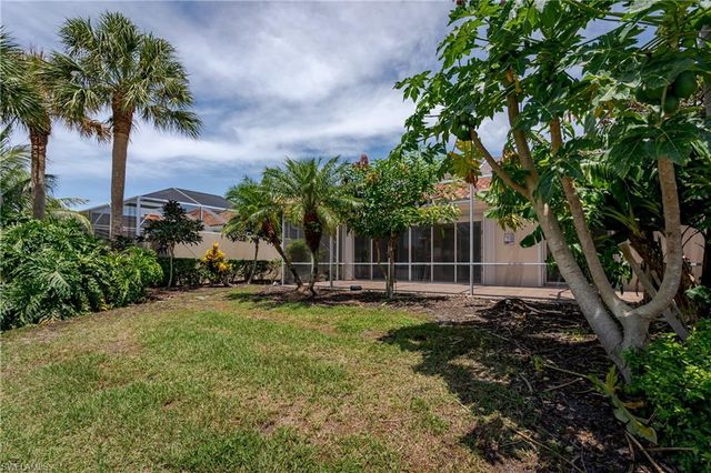 4892 San Pablo CT, Naples, FL 34109
