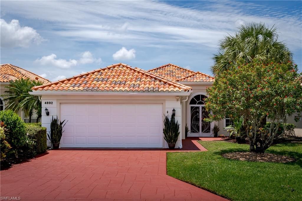 4892 San Pablo CT, Naples, FL 34109