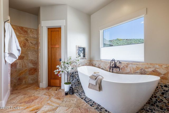 1960 Grandview Loop, Kamas, UT 84036