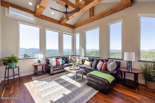 1960 Grandview Loop, Kamas, UT 84036