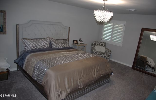 801 OXFORDSHIRE Street, El Paso, TX 79928