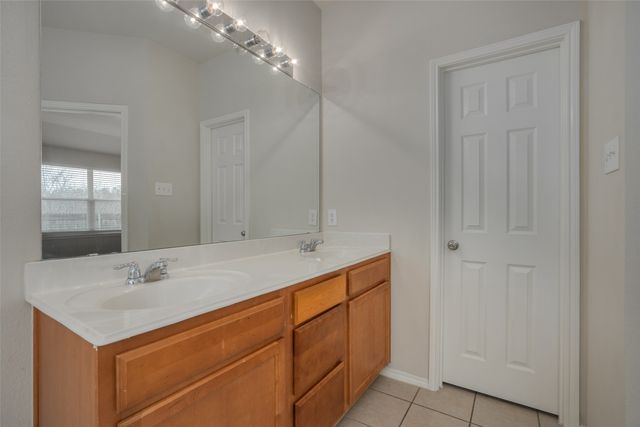 1779 Eagle River Trail, Lancaster, TX 75146