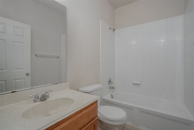 1779 Eagle River Trail, Lancaster, TX 75146