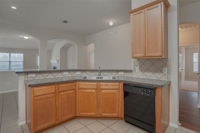 1779 Eagle River Trail, Lancaster, TX 75146