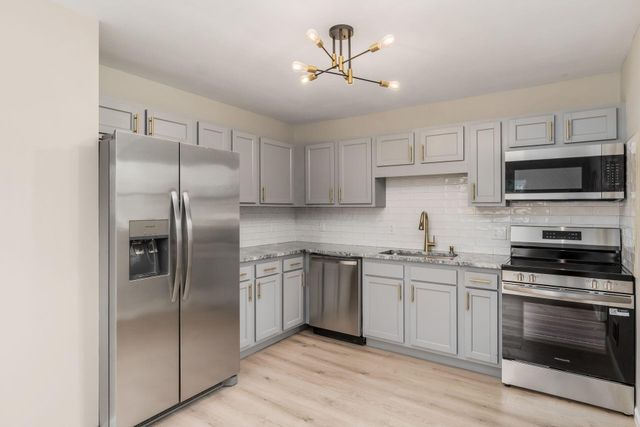 2906 Ashby Road, Columbus, OH 43209