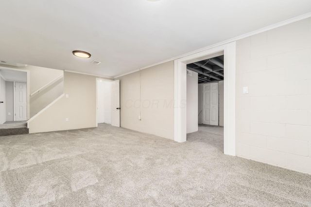 2906 Ashby Road, Columbus, OH 43209