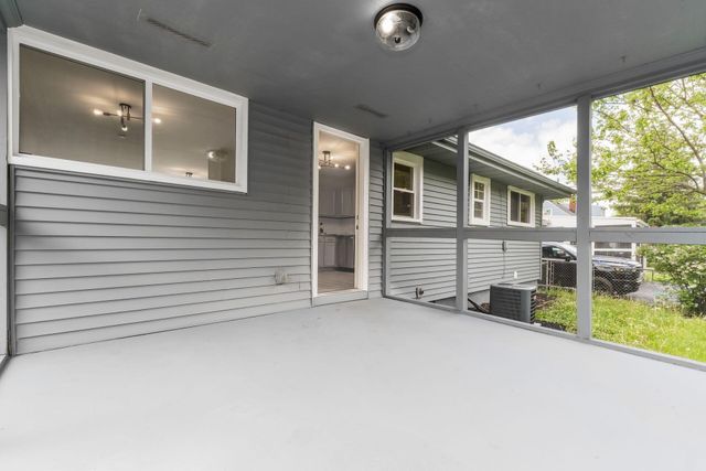 2906 Ashby Road, Columbus, OH 43209
