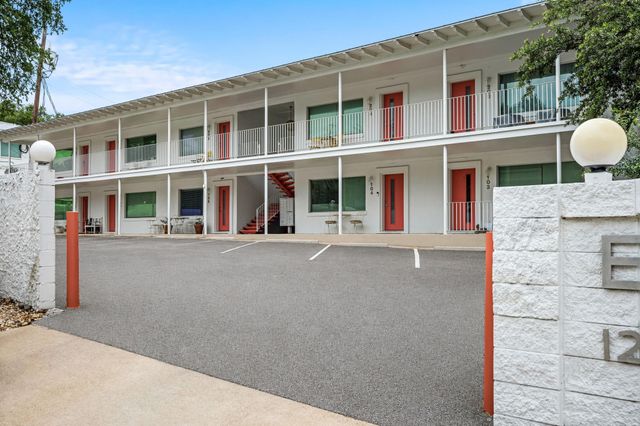 1208 Enfield RD 104, Austin, TX 78703