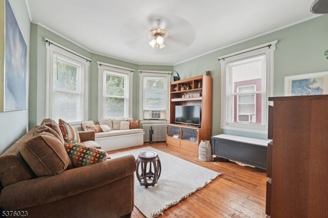 24 Girard Pl, Newark City, NJ 07108