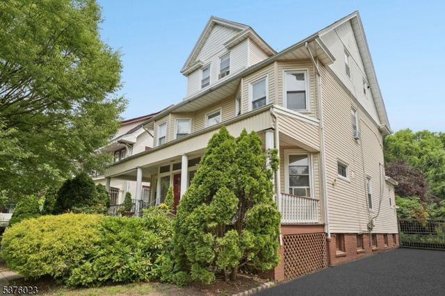 24 Girard Pl, Newark City, NJ 07108