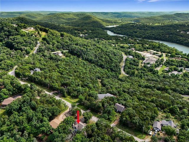 22 Table Rock Drive, Holiday Island, AR 72631