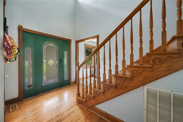 22 Table Rock Drive, Holiday Island, AR 72631