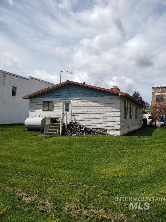 505 Oak Street, Nezperce, ID 83543 photo 4